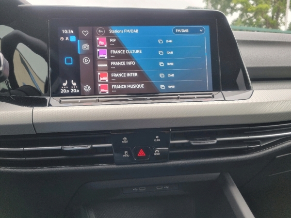 VOLKSWAGEN GOLF VIII