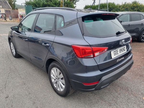 SEAT ARONA