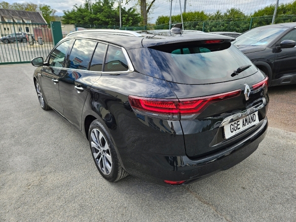 RENAULT MEGANE IV ESTATE