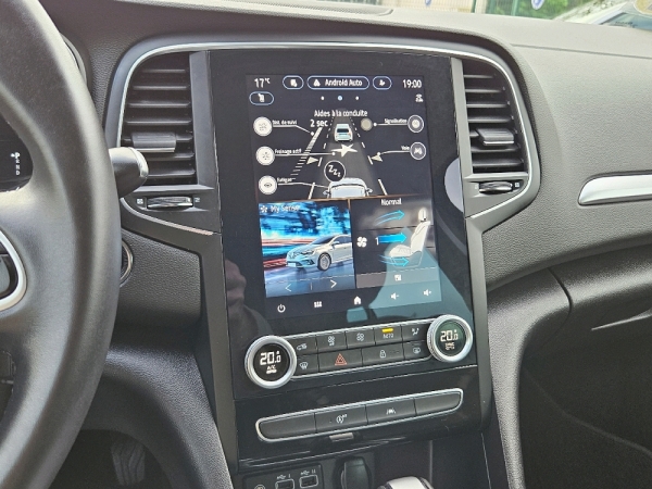 RENAULT MEGANE IV ESTATE