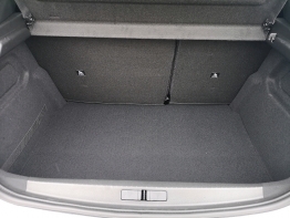 PEUGEOT 208 photo 