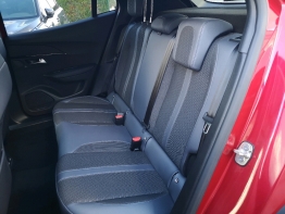 PEUGEOT 2008 photo 