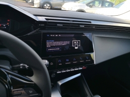 PEUGEOT 308 photo 