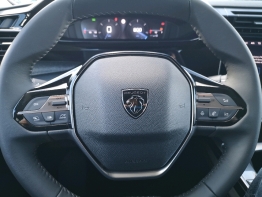 PEUGEOT 308 photo 