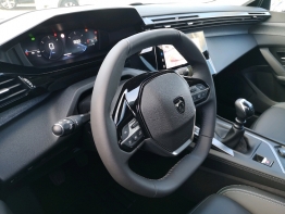 PEUGEOT 308 photo 