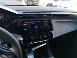 PEUGEOT 308 photo 