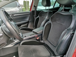 RENAULT MEGANE IV photo 