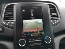 RENAULT MEGANE IV photo 
