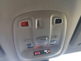 PEUGEOT TRAVELLER photo 