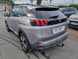 PEUGEOT 3008 photo 