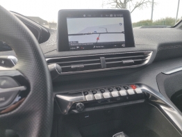 PEUGEOT 5008 photo 