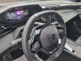 PEUGEOT 308 photo 