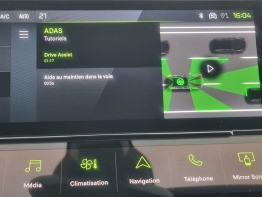 PEUGEOT 308 photo 