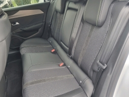 PEUGEOT 308 photo 