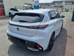 PEUGEOT 308 photo 