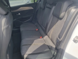 PEUGEOT 308 photo 