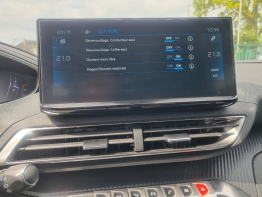 PEUGEOT 3008 photo 