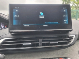 PEUGEOT 3008 photo 