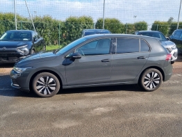 VOLKSWAGEN GOLF VIII photo 
