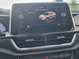 VOLKSWAGEN T-ROC photo 