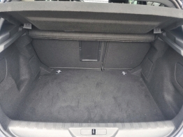 PEUGEOT 308 photo 