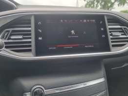 PEUGEOT 308 photo 