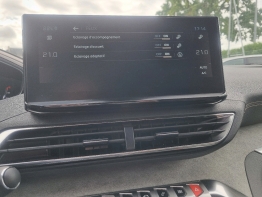 PEUGEOT 5008 photo 