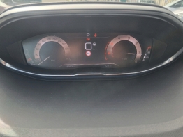 PEUGEOT 5008 photo 