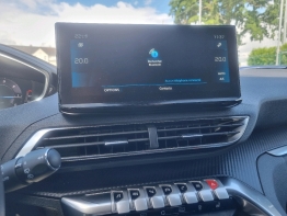 PEUGEOT 5008 photo 