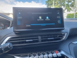 PEUGEOT 5008 photo 