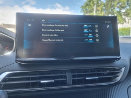 PEUGEOT 5008 photo 