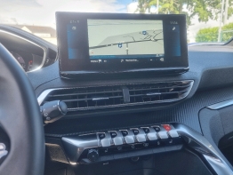 PEUGEOT 5008 photo 