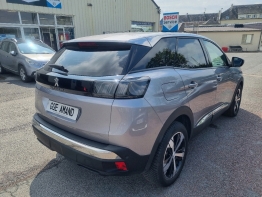 PEUGEOT 3008 photo 