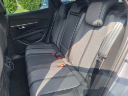PEUGEOT 3008 photo 