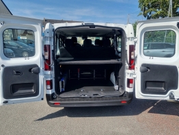 RENAULT TRAFIC III COMBI photo 