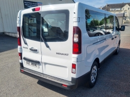 RENAULT TRAFIC III COMBI photo 