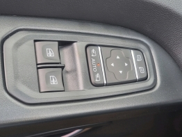 RENAULT TRAFIC III COMBI photo 