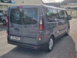 RENAULT TRAFIC III COMBI photo 