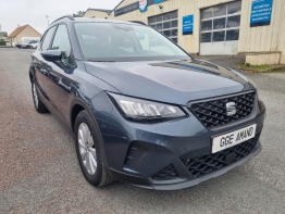 SEAT ARONA photo 