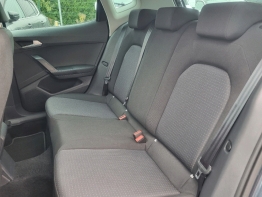 SEAT ARONA photo 