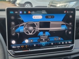 VOLKSWAGEN TIGUAN photo 