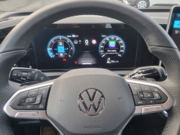 VOLKSWAGEN TIGUAN photo 