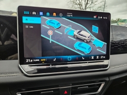 VOLKSWAGEN TIGUAN photo 