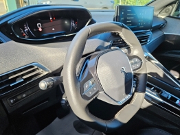 PEUGEOT 5008 photo 