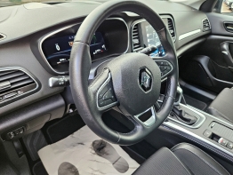 RENAULT MEGANE IV ESTATE photo 