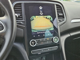 RENAULT MEGANE IV ESTATE photo 