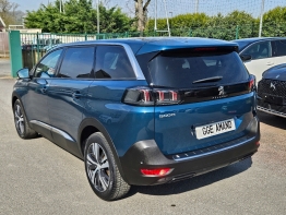 PEUGEOT 5008 photo 