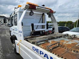 MERCEDES CAMION DEPANNAGE 20650&euro; HT photo 