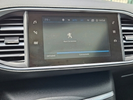 PEUGEOT 308 SW photo 