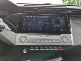 PEUGEOT 308 SW photo 